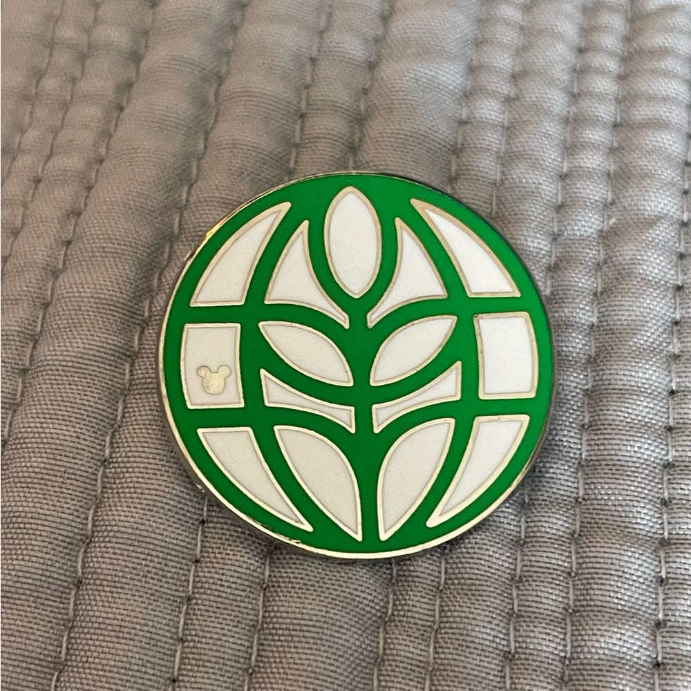 Epcot Green Retro “The Land” Symbol